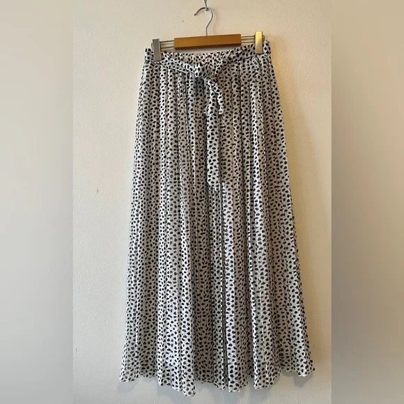 Joie Black and White Patterned Pleated Maxi Skirt Size Small Business Casual - Picture 3 of 10